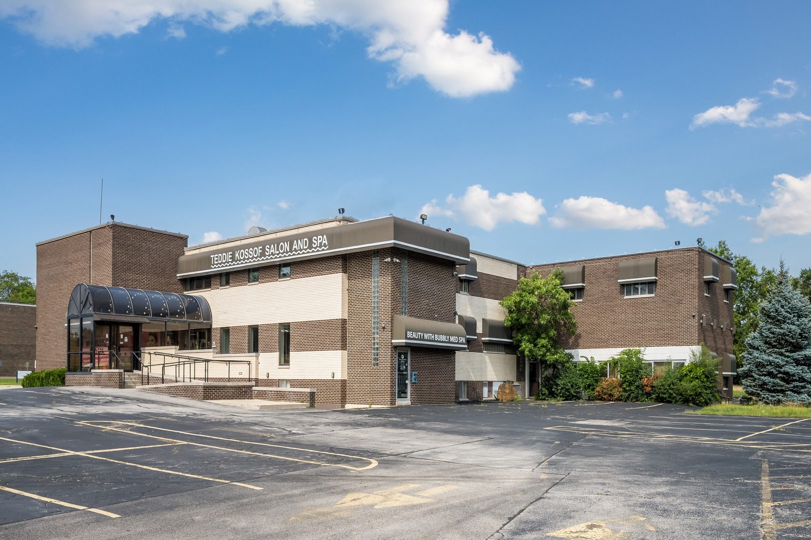 281 Waukegan Road Northfield, IL 60093 - Photo 1 of 31 Gallery Image 1