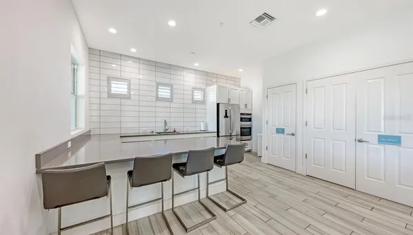 $625,000 | 10530 Boardwalk Loop, Unit 505, Lakewood Ranch, FL 34202
