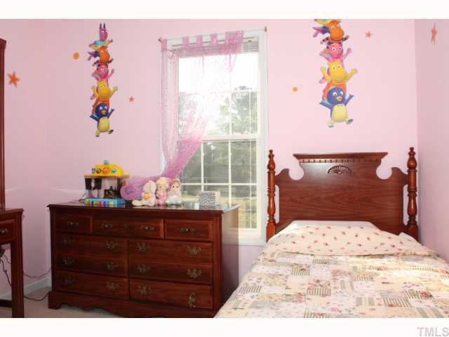 210 Cooper Branch Road Clayton, NC 27520 - Photo 9 of 12 Gallery Image 9