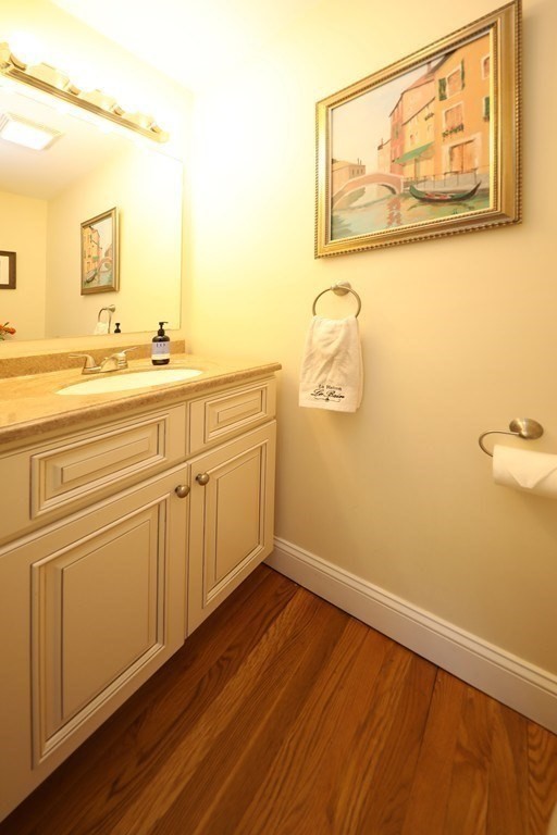 987 Edgell Road Framingham, MA 01701 - Photo 19 of 42