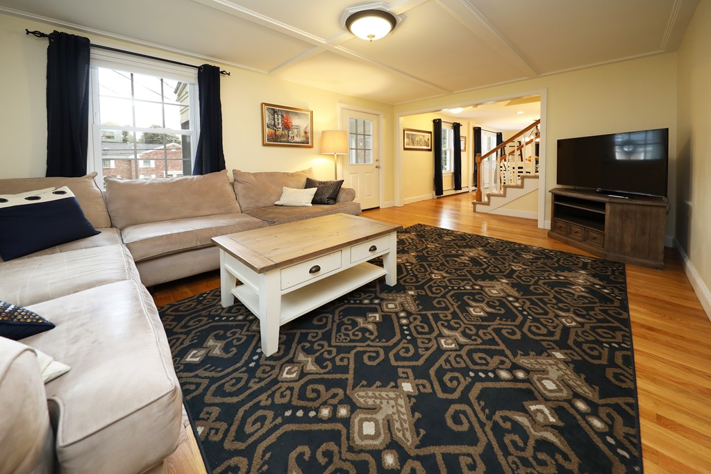 987 Edgell Road Framingham, MA 01701 - Photo 26 of 42