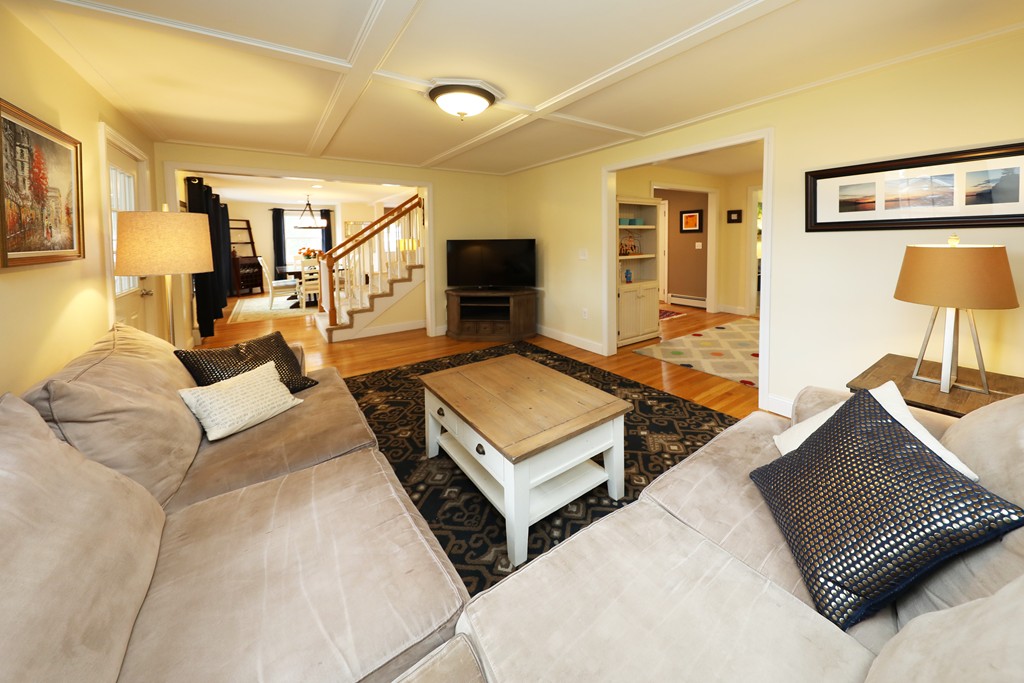 987 Edgell Road Framingham, MA 01701 - Photo 27 of 42