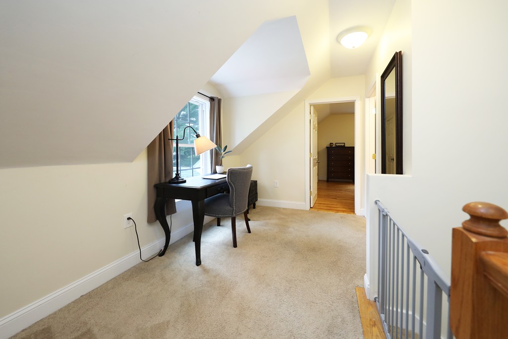 987 Edgell Road Framingham, MA 01701 - Photo 29 of 42