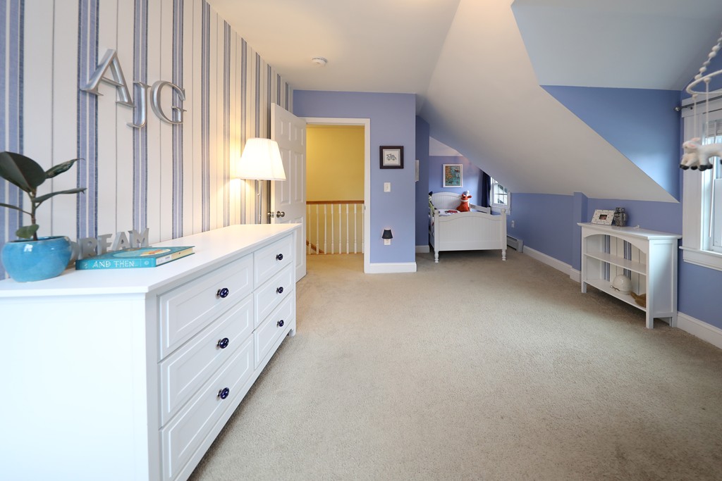 987 Edgell Road Framingham, MA 01701 - Photo 37 of 42