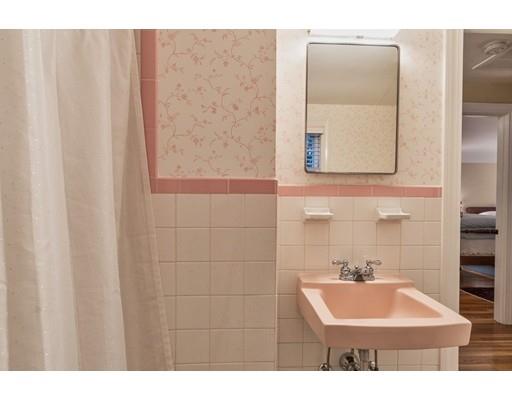 17 Woodridge Road Dover, MA 02030 - Photo 13 of 14 Gallery Image 13