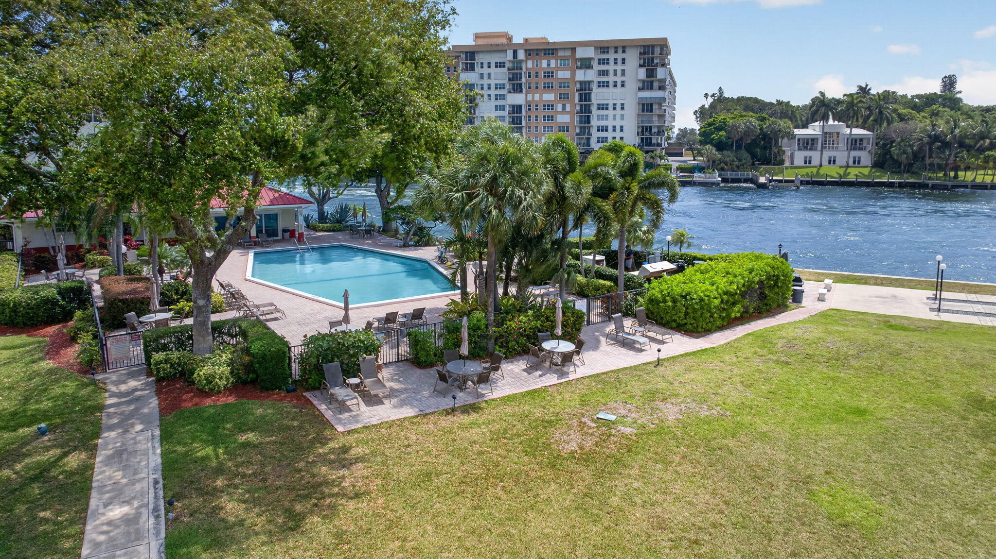 3100 Northeast 48th Court, Unit 214 Lighthouse Point, FL 33064 - Photo 28 of 43 15-web-or-mls-3100--14