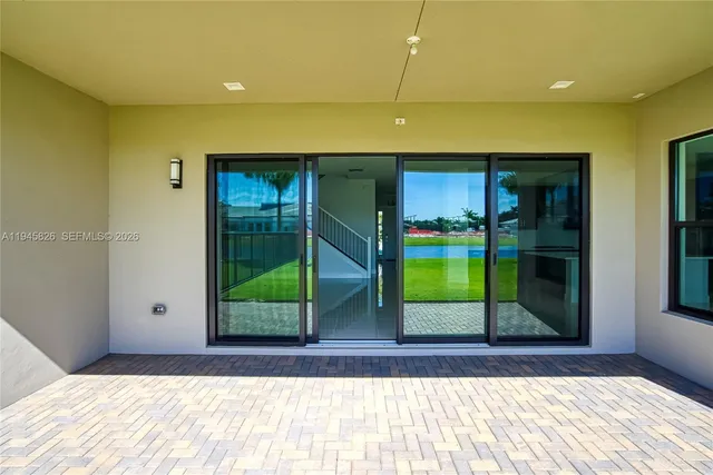 $1,990,000 | 9362 Tulip Leaf Court, Boca Raton, FL 33434