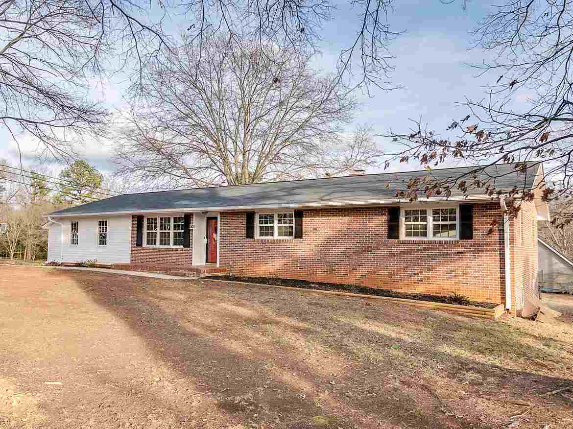 301 Woodley Road Spartanburg, SC 29306 - Photo 3 of 34 Gallery Image 3