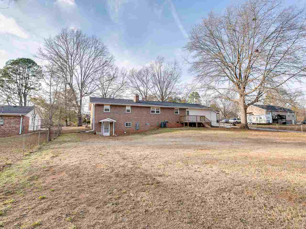 301 Woodley Road Spartanburg, SC 29306 - Photo 31 of 34 Gallery Image 31