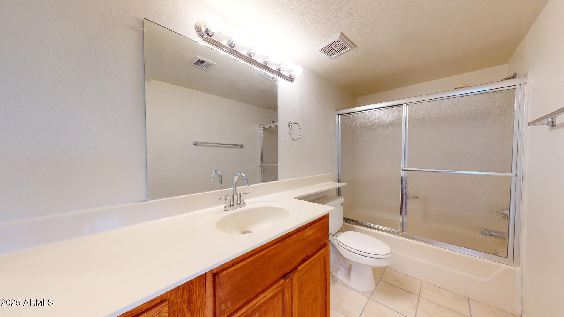 1645 West Baseline Road, Unit 2050 Mesa, AZ 85202 - Photo 17 of 28 1645-W-Baseline-Rd-2050-11082024_101534