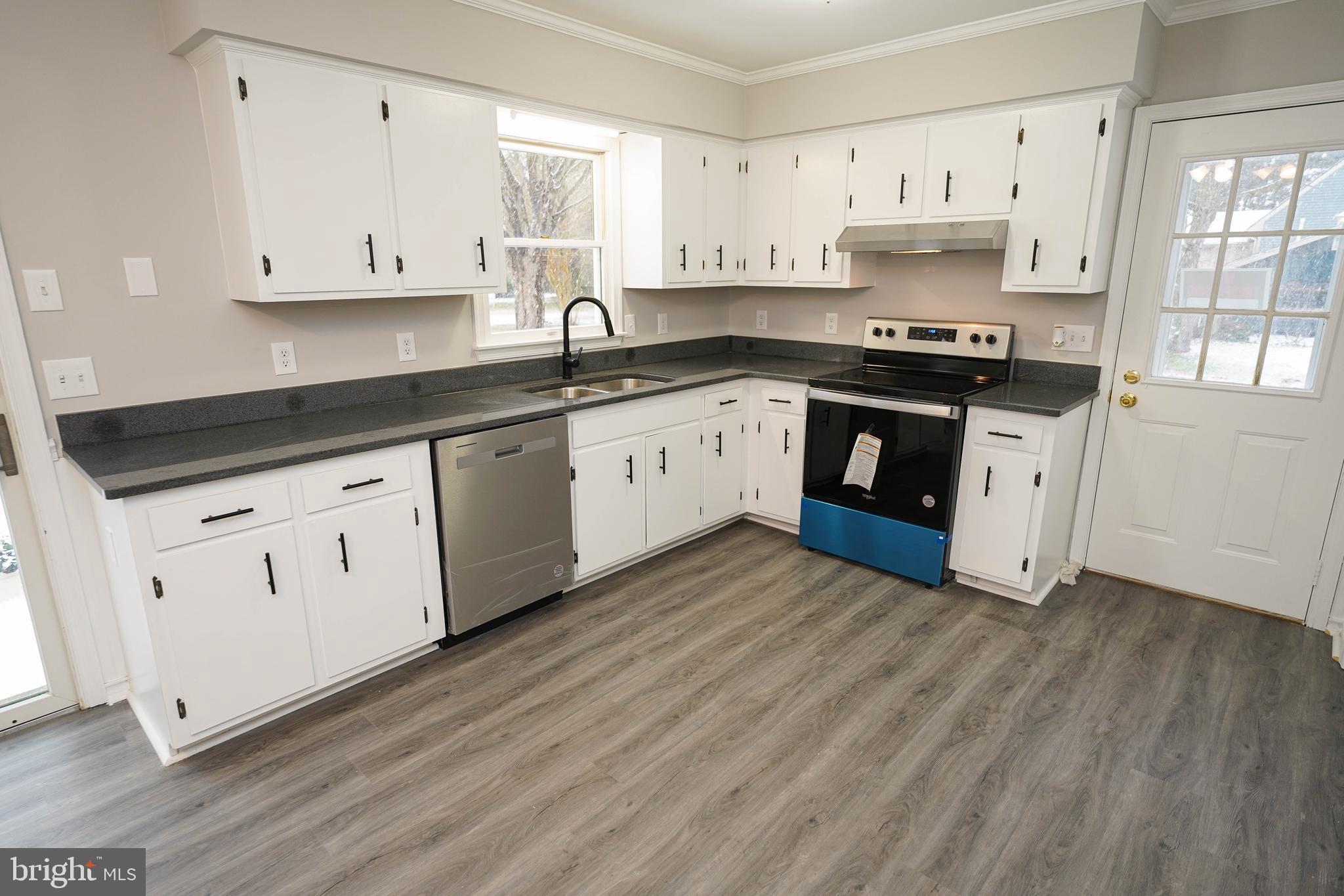 16392 Hudson Road Milton, DE 19968 - Photo 11 of 39