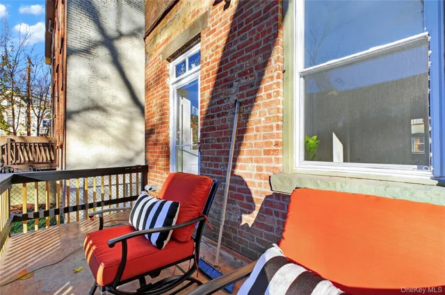 a outdoor view with sitting space