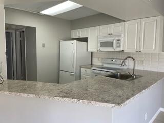 1605 Highway 1, Unit D205 Jupiter, FL 33477 - Photo 10 of 14 IMG_0143