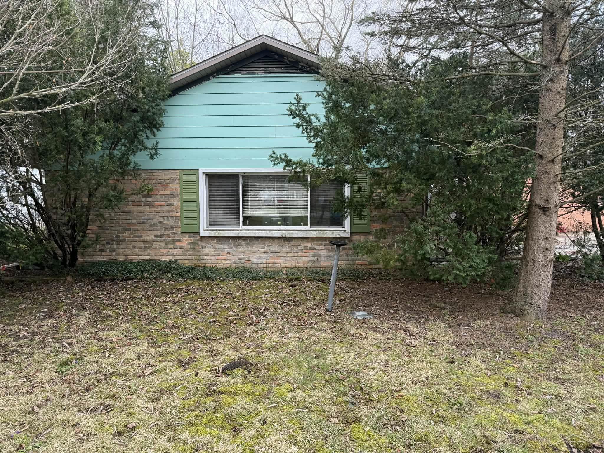 2060 Cass Avenue Road Bay City, MI 48708 - Photo 3 of 13