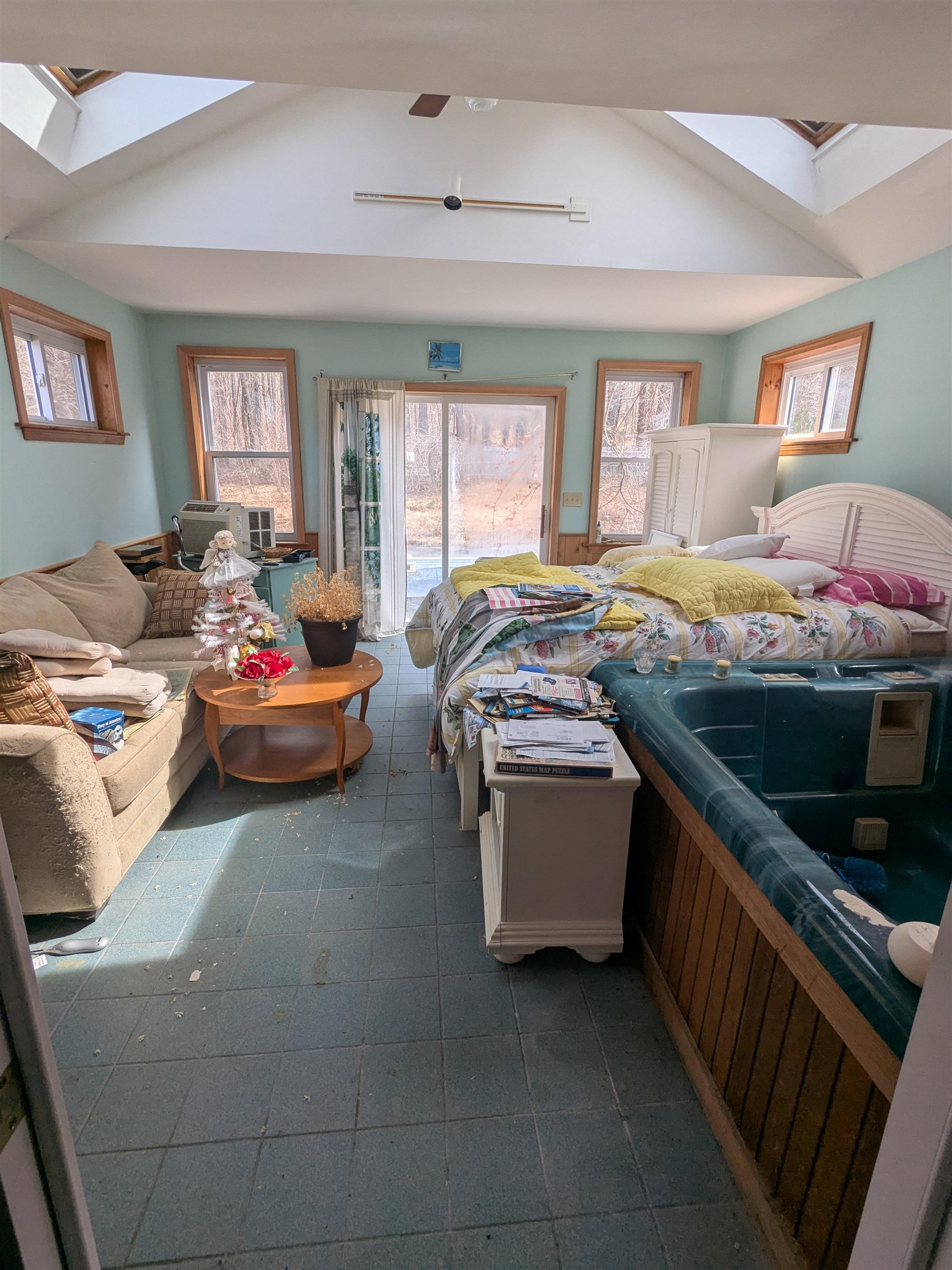 30 Schurman Drive Derry, NH 03038 - Photo 17 of 32