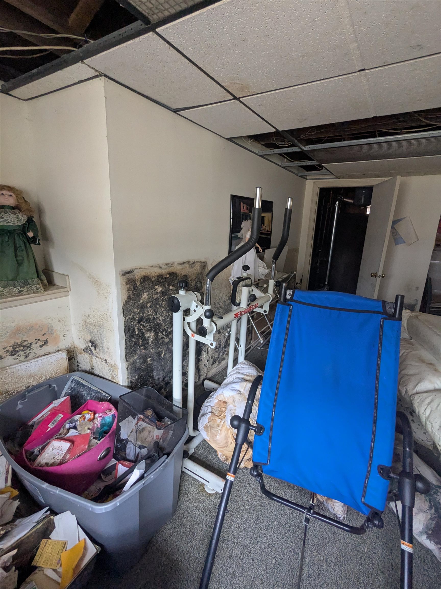 30 Schurman Drive Derry, NH 03038 - Photo 19 of 32