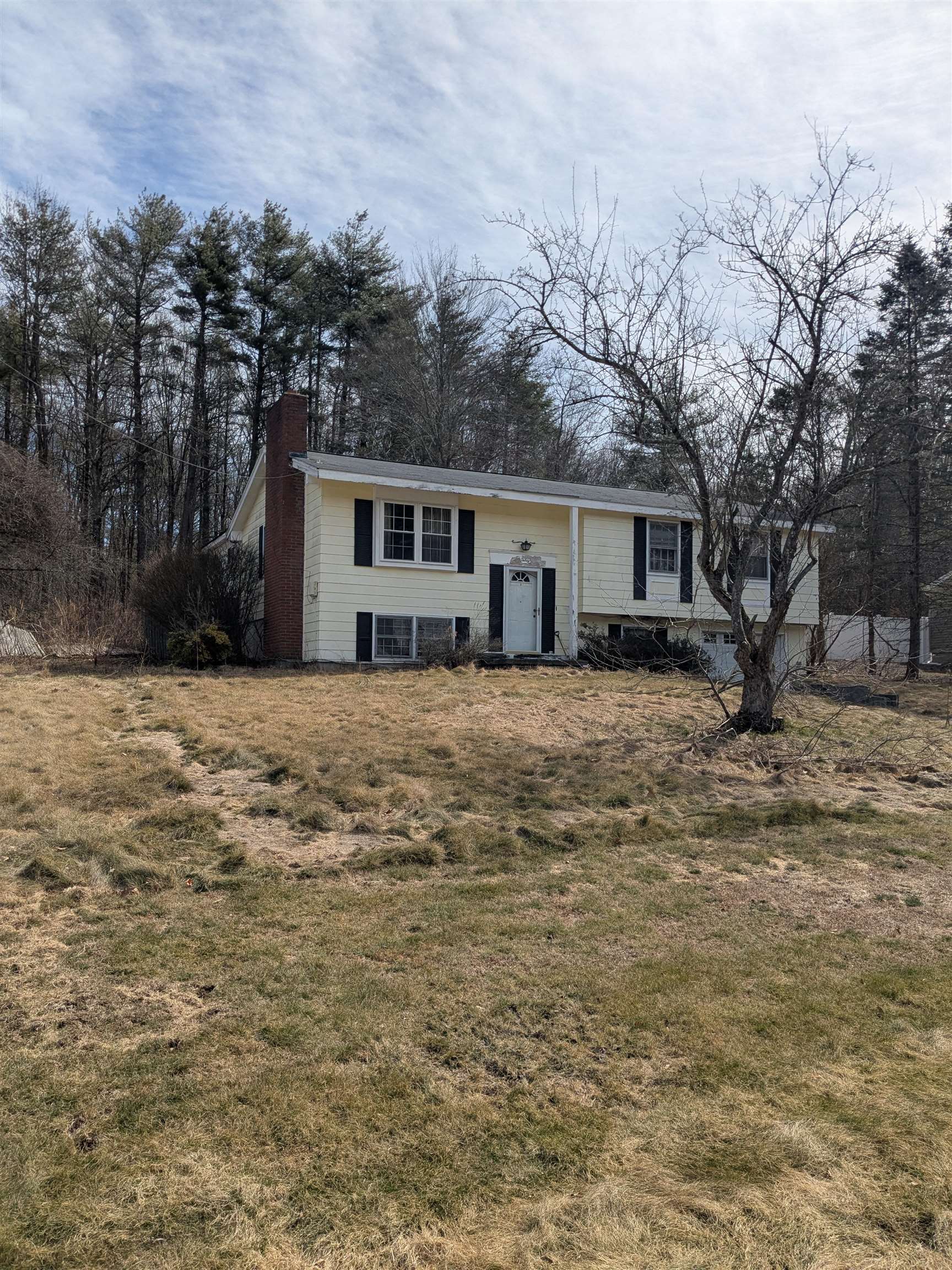 30 Schurman Drive Derry, NH 03038 - Photo 2 of 32