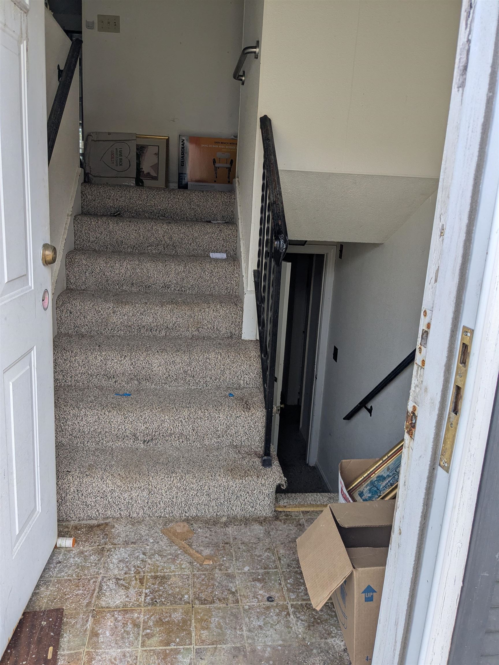 30 Schurman Drive Derry, NH 03038 - Photo 4 of 32