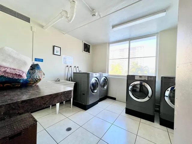 $450,000 | 500 Bayview Drive, Unit 230, Sunny Isles Beach, FL 33160