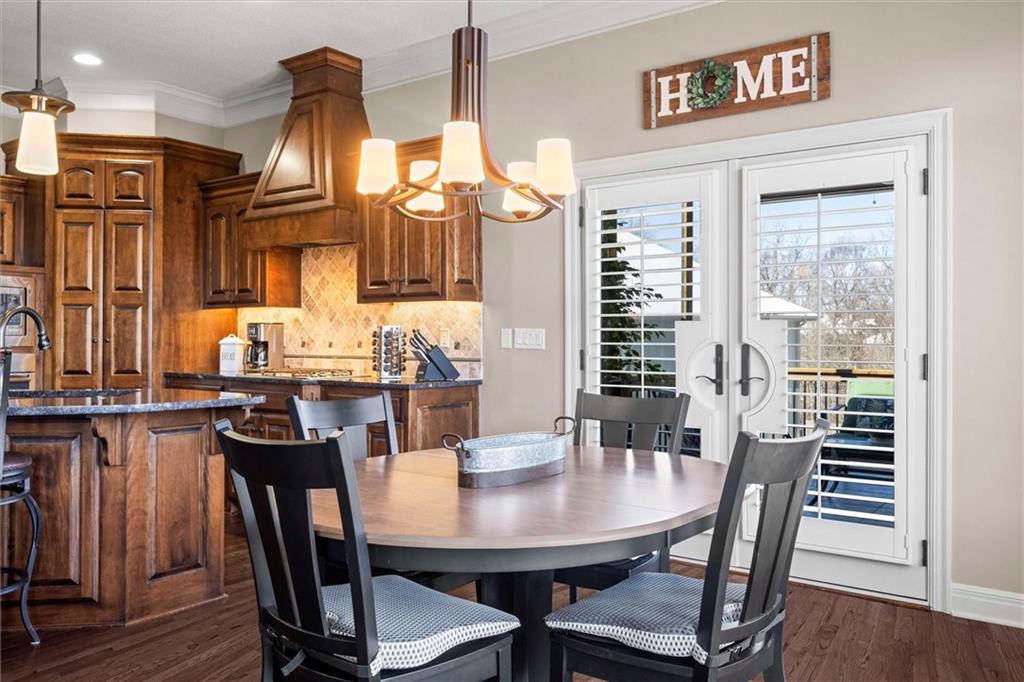 8411 Houston Street Lenexa, KS 66227 - Photo 13 of 49