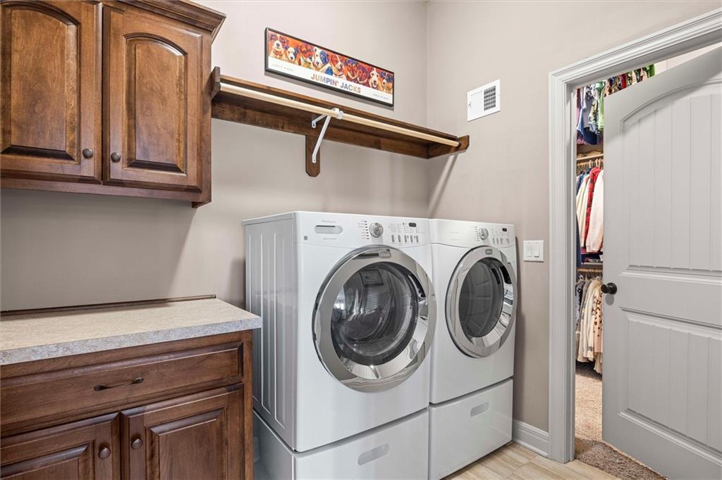 8411 Houston Street Lenexa, KS 66227 - Photo 23 of 49