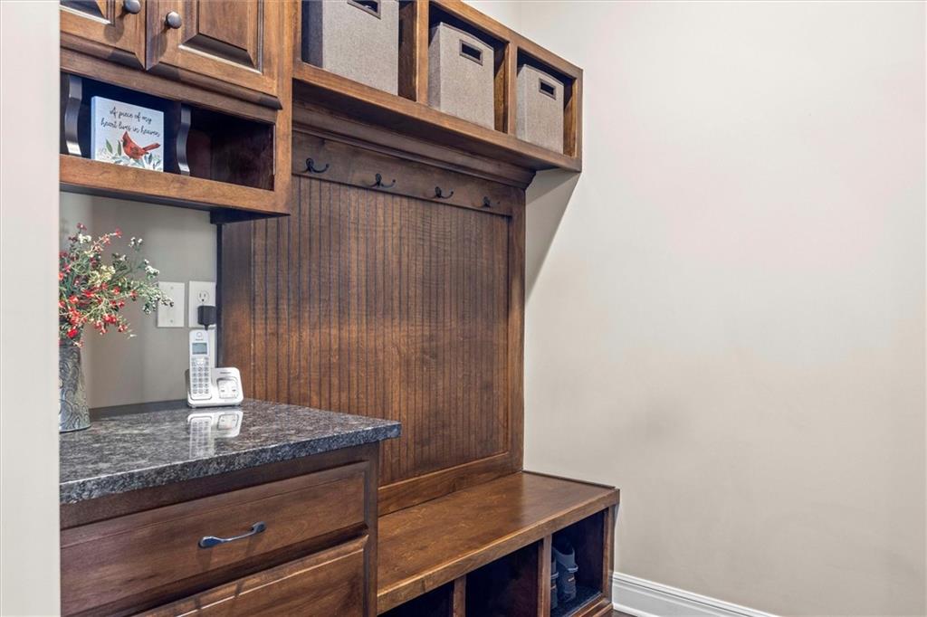 8411 Houston Street Lenexa, KS 66227 - Photo 24 of 49