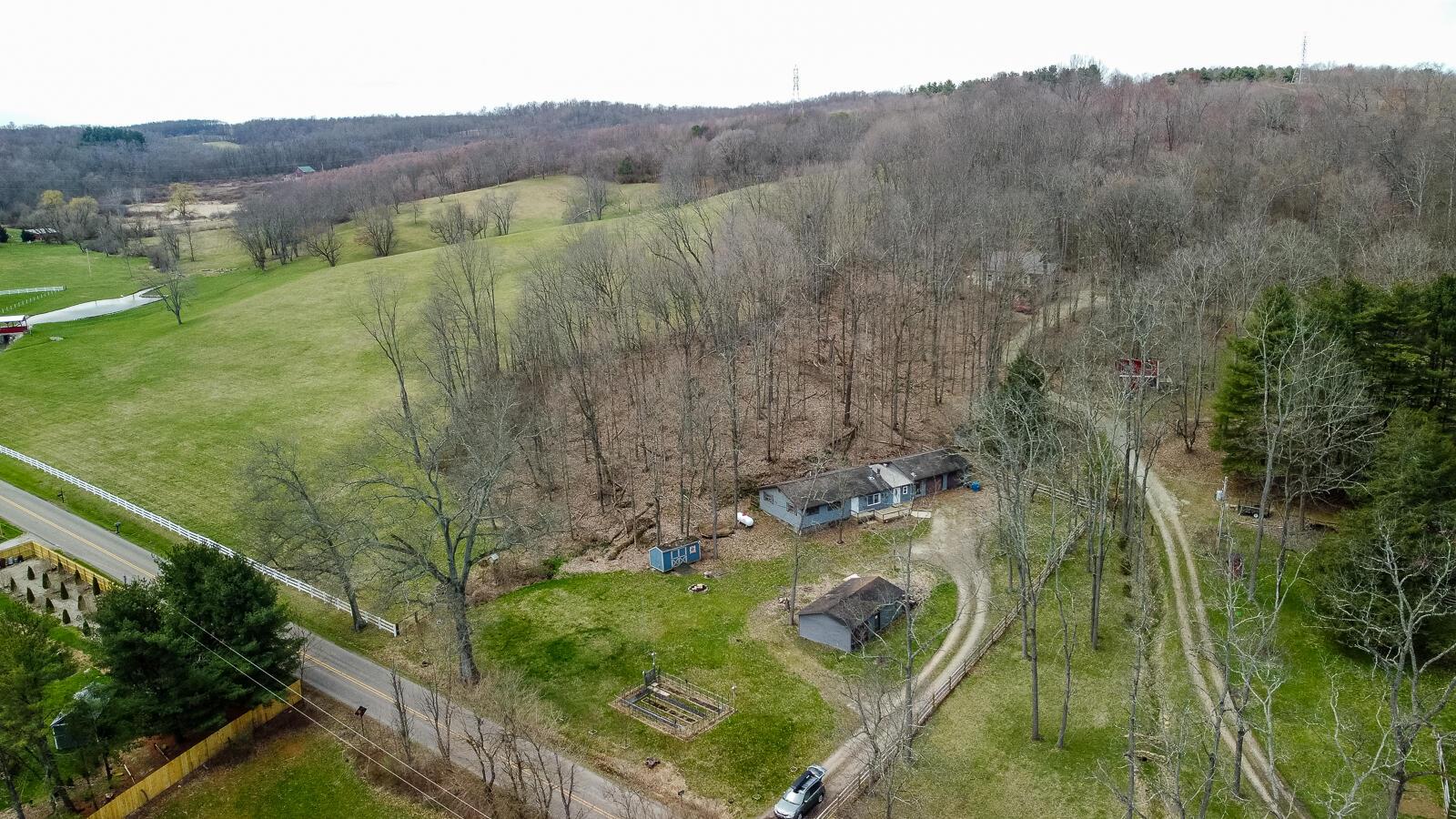 10489 Hazel Dell Road Howard, OH 43028 - Photo 7 of 43 10489 Hazel Dell-40