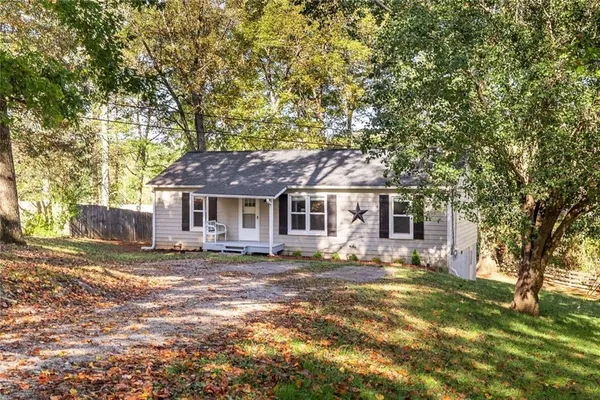 $2,100 | 255 Lowry Street, Ball Ground, GA 30107