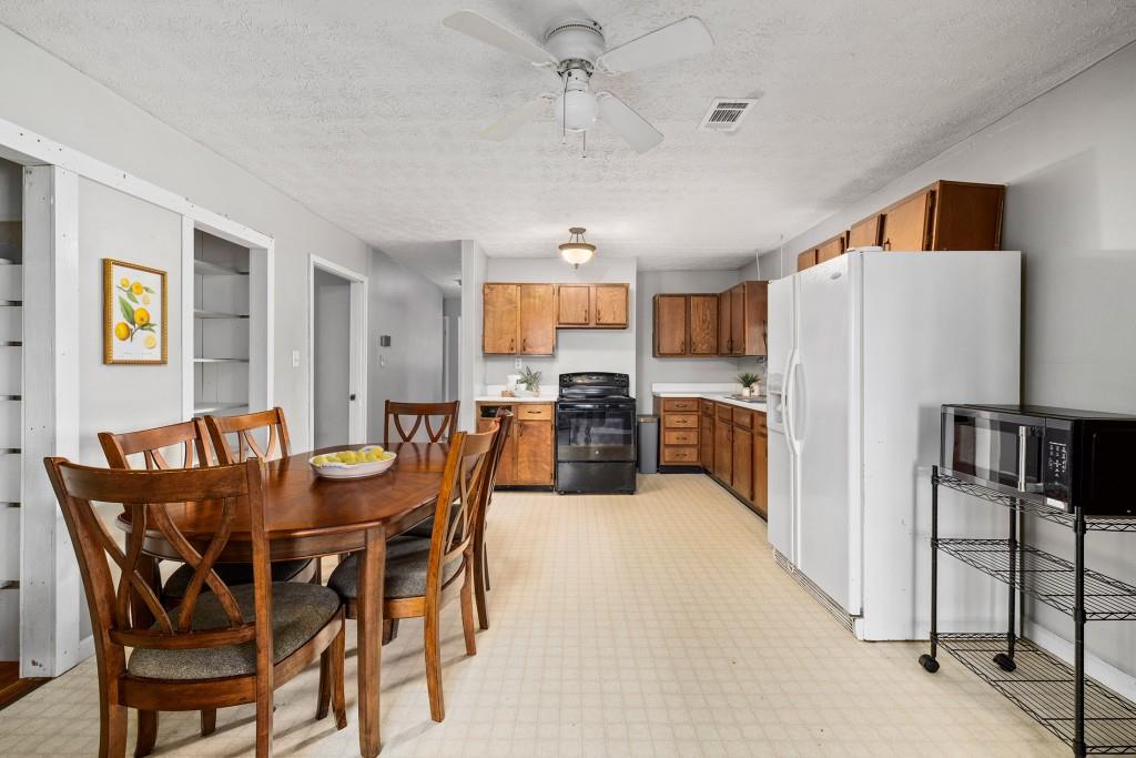 16685 Hopewell Road Milton, GA 30004 - Photo 12 of 64 Gallery Image 12