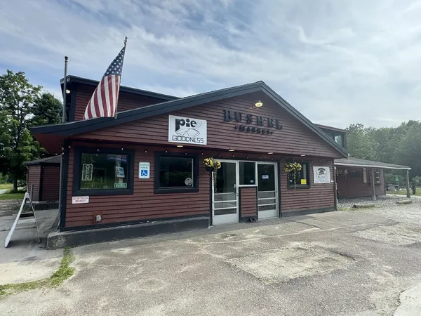 $879,000 | 14312 Rte 116, Hinesburg, VT 05461