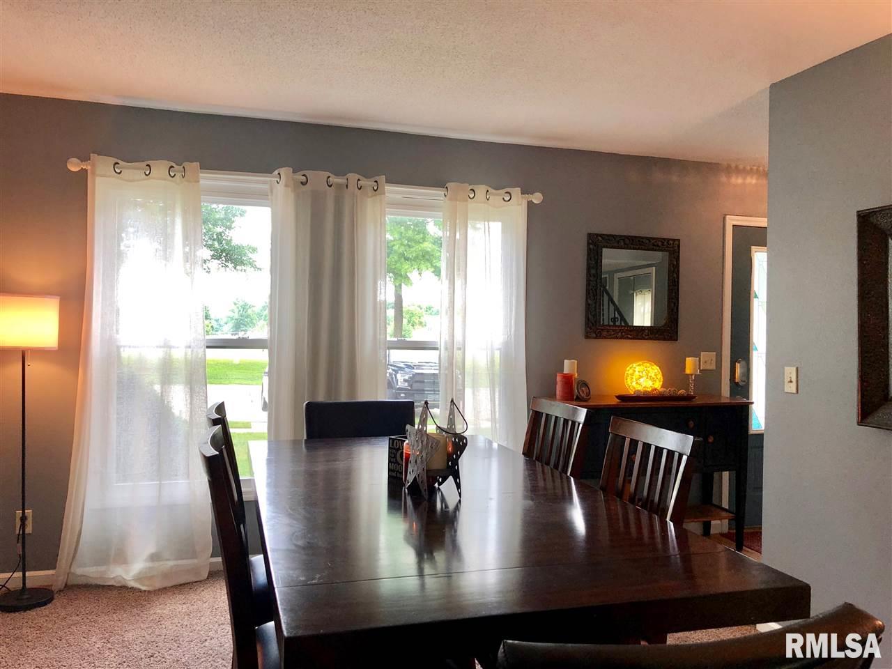 165 Jamestown Road Macomb, IL 61455 - Photo 4 of 16 Gallery Image 4