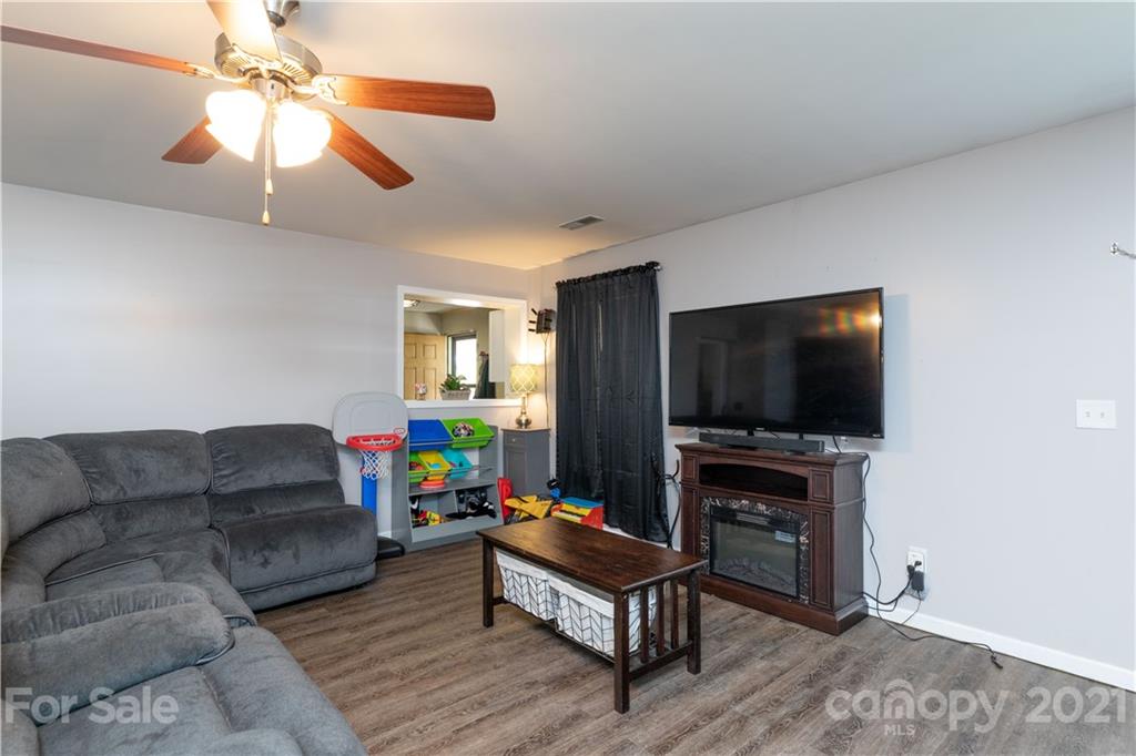 1464 Catawba River Road Fort Lawn, SC 29714 - Photo 17 of 25 Gallery Image 17
