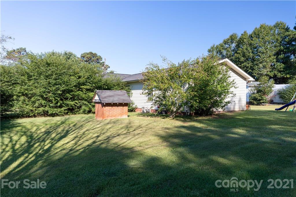 1464 Catawba River Road Fort Lawn, SC 29714 - Photo 3 of 25 Gallery Image 3