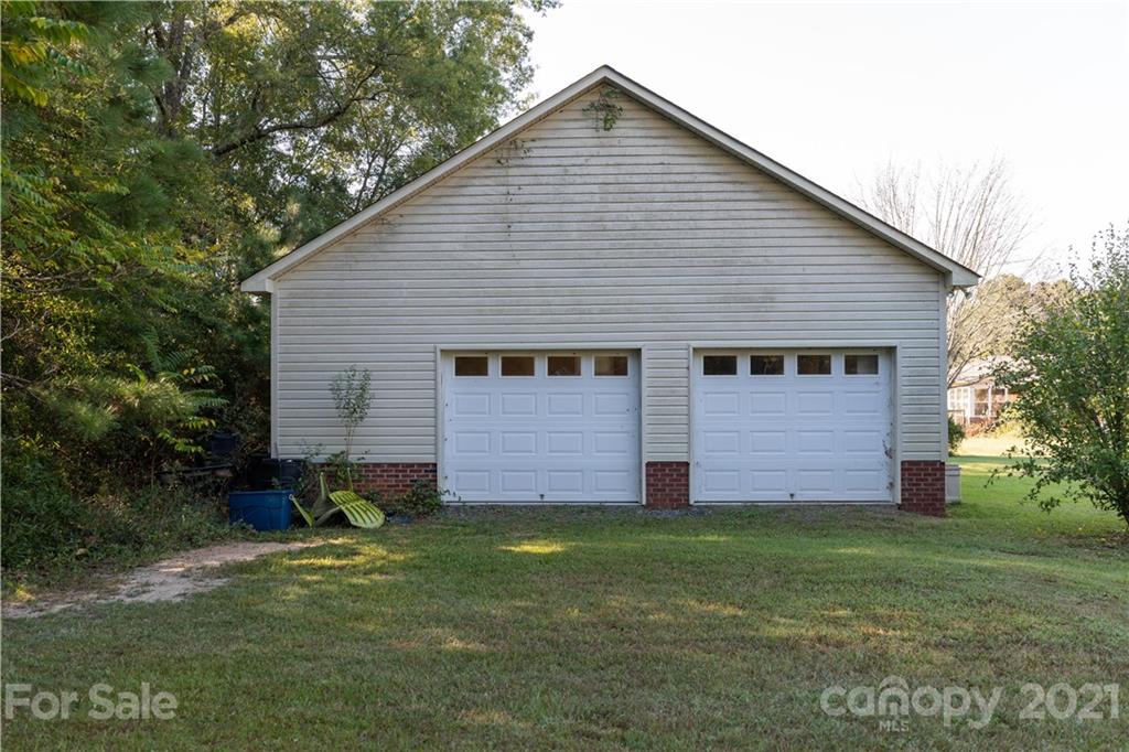 1464 Catawba River Road Fort Lawn, SC 29714 - Photo 5 of 25 Gallery Image 5