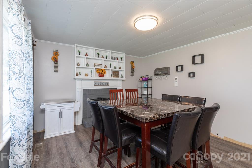 1464 Catawba River Road Fort Lawn, SC 29714 - Photo 8 of 25 Gallery Image 8