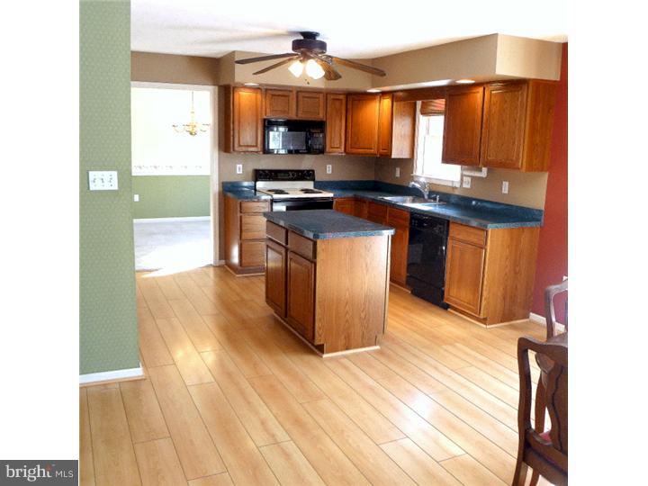 370 Buchert Road Pottstown, PA 19464 - Photo 7 of 24 Kitchen