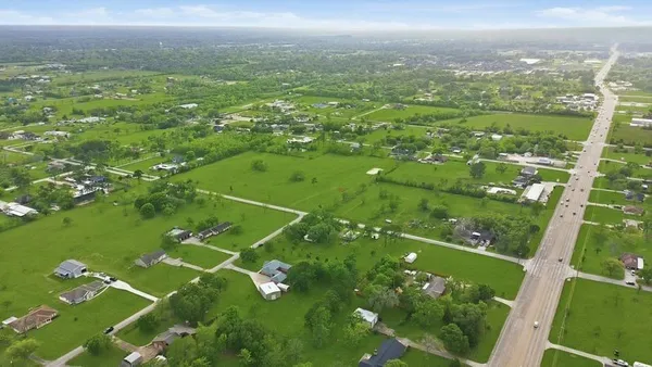 $185,000 | Lot 2 Avenue East, Santa Fe, TX 77510