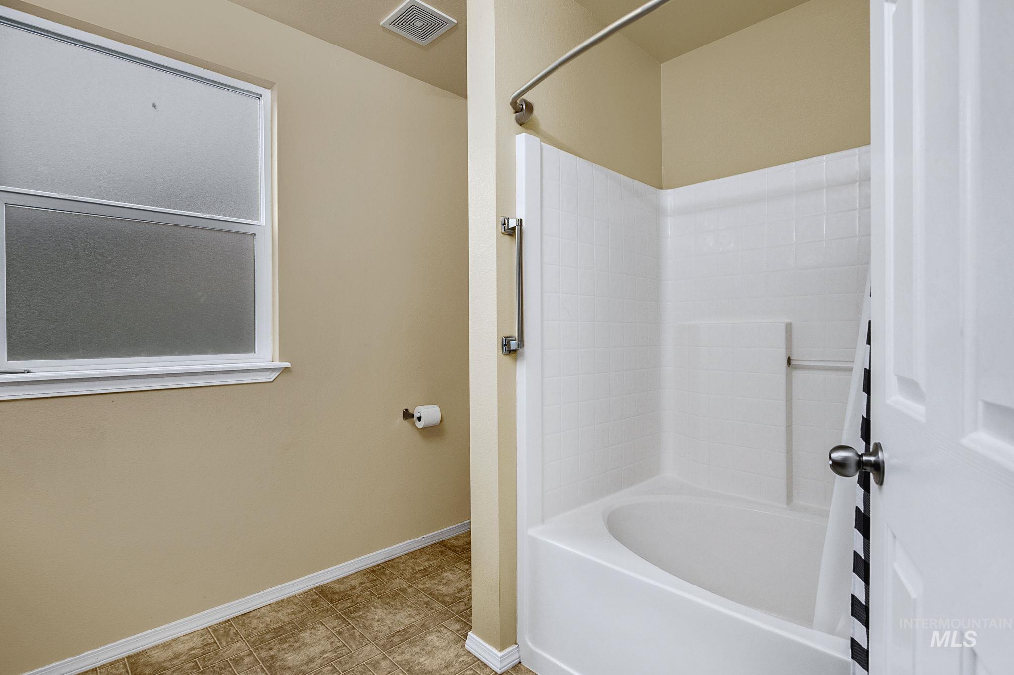 899 Blue Grass Way Middleton, ID 83644 - Photo 21 of 38