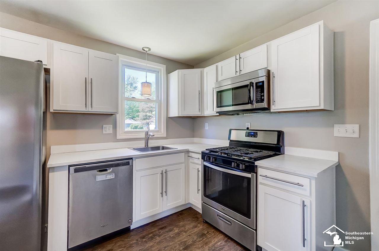 15415 South Telegraph Road Monroe, MI 48161 - Photo 15 of 34