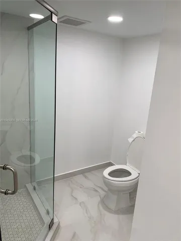 $2,000 | 22615 Southwest 66th Avenue, Unit 109, Boca Raton, FL 33428