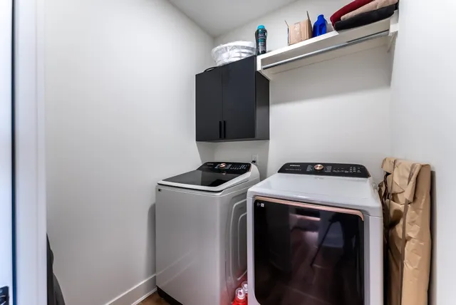 $489,900 | 3220 North Pine Grove Circle, Wichita, KS 67205