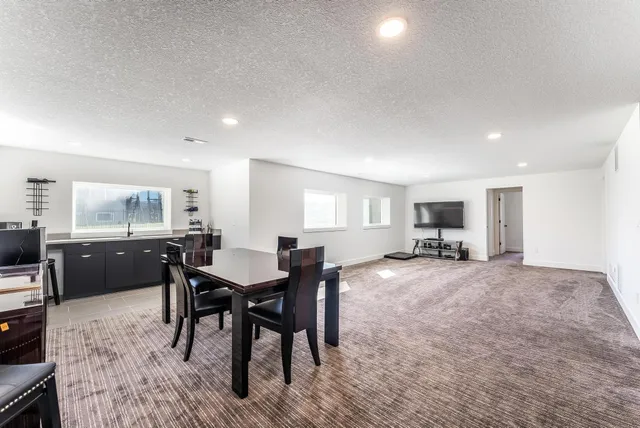 $489,900 | 3220 North Pine Grove Circle, Wichita, KS 67205