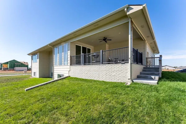 $489,900 | 3220 North Pine Grove Circle, Wichita, KS 67205