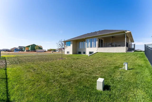 $489,900 | 3220 North Pine Grove Circle, Wichita, KS 67205