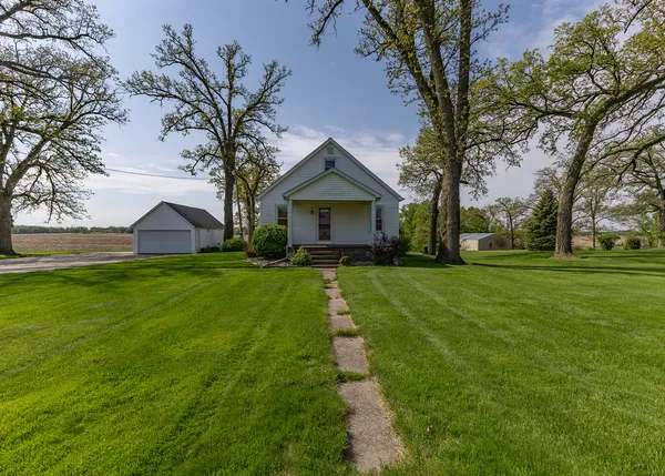 $239,400 | 8367 Wolf Road, Geneseo, IL 61254