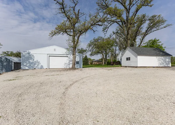 $239,400 | 8367 Wolf Road, Geneseo, IL 61254