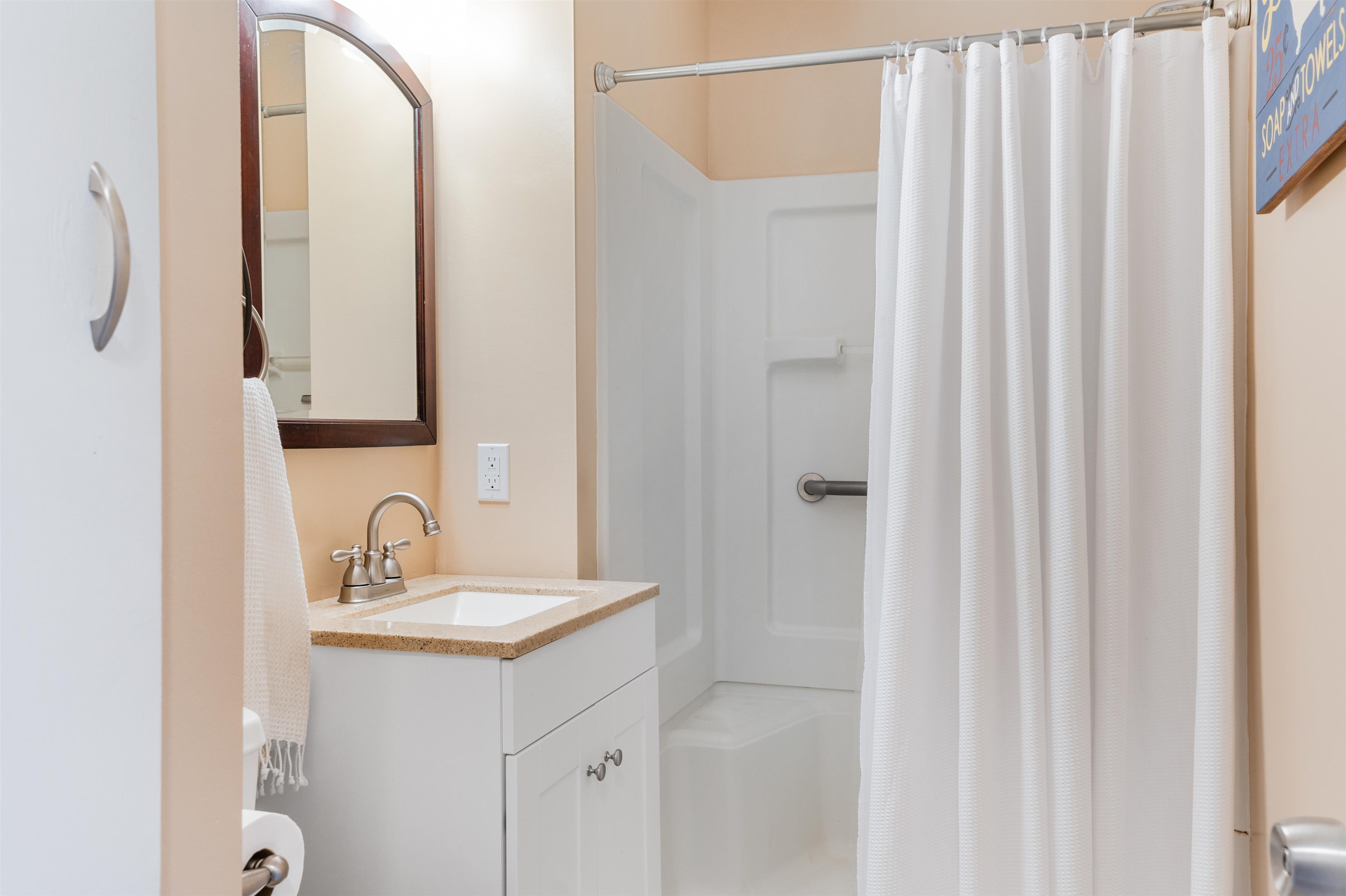 105 Portland Street Lancaster, NH 03584 - Photo 20 of 45