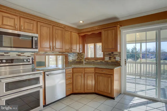 $395,000 | 722 Mahantango Drive, Chambersburg, PA 17202