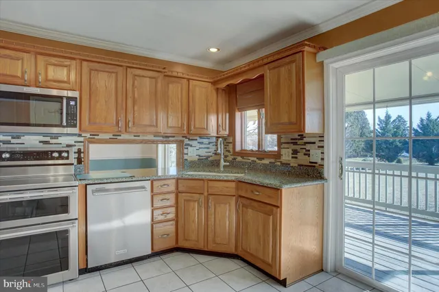 $395,000 | 722 Mahantango Drive, Chambersburg, PA 17202