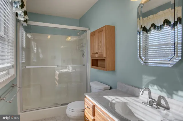 $395,000 | 722 Mahantango Drive, Chambersburg, PA 17202